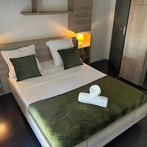  Appartement La Mansarde De La Lone France